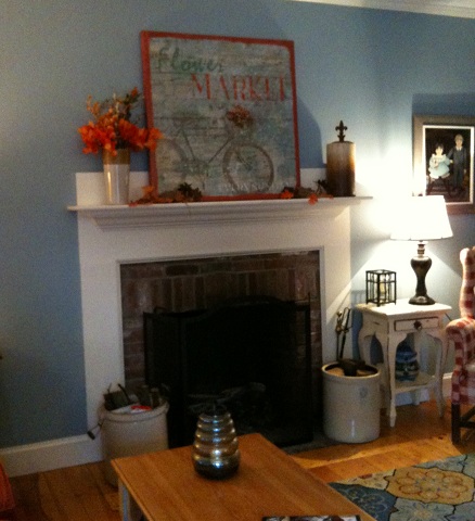 Glidden Blue Wall Before