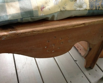 country pine bench front detail