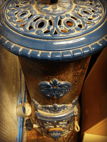 Green Goat Porcelain Stove PM