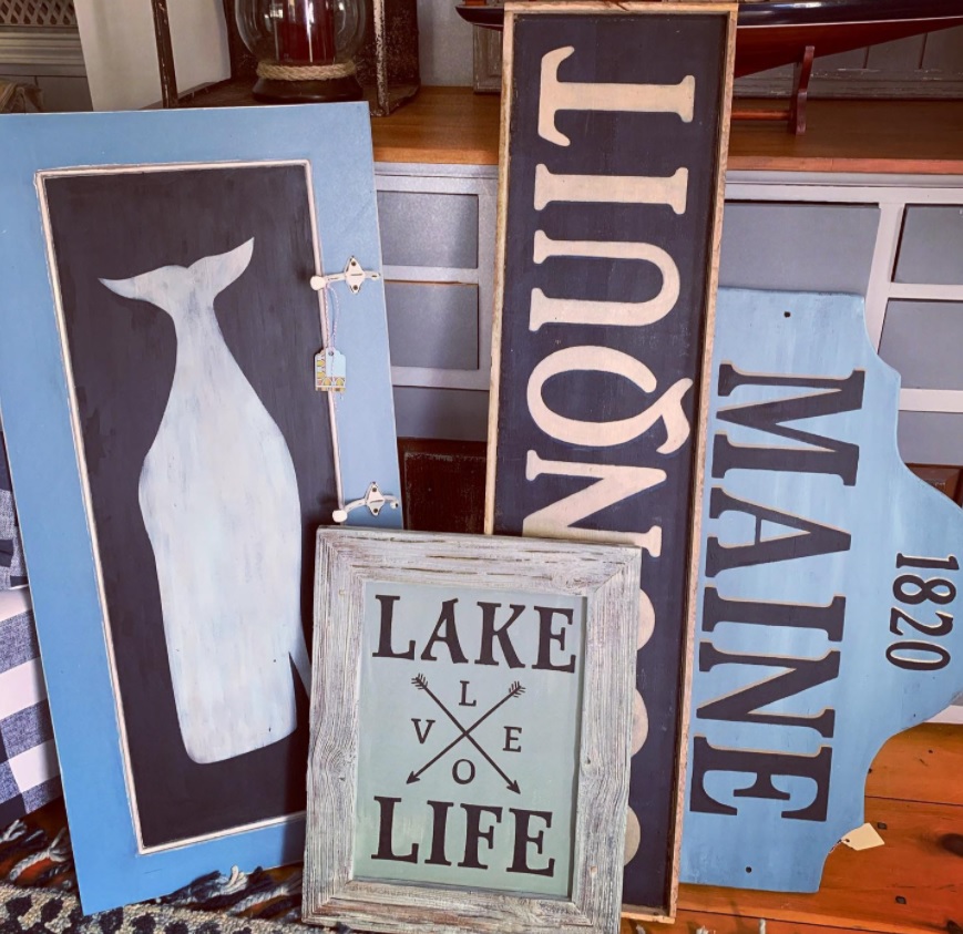 This image has an empty alt attribute; its file name is signs-for-maine-shop.jpg